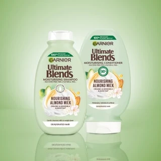 Garnier Ultimate Blends Conditioner 400ml - Almond Milk 4 Garnier Ultimate Blends Conditioner 400ml - Almond Milk - Image 2