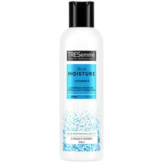 TRESemmé TRESemme Rich Moisture Conditioner 300ml 3 TRESemmé TRESemme Rich Moisture Conditioner 300ml